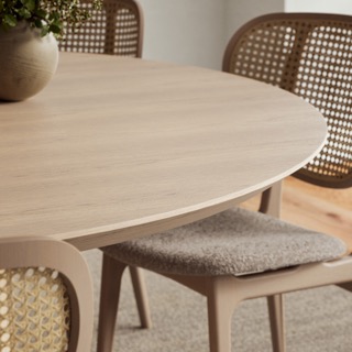 Atenas Round Dining Table