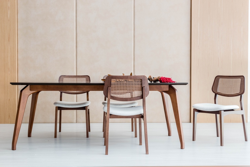 Giane Dining Table